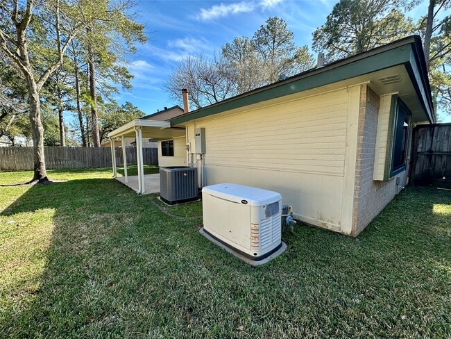 Building Photo - 13402 Nevermore Dr