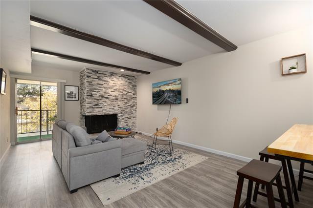Building Photo - 904 S Weatherred Dr
