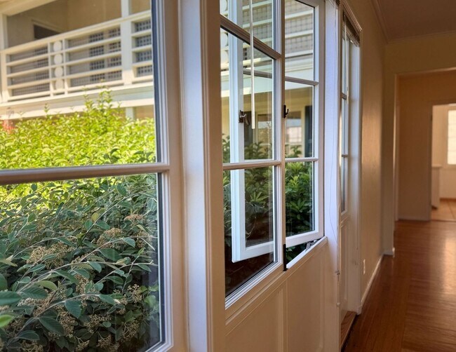 Building Photo - This is a Berkeley Lifestyle. | 3BR | 1.5BA | 1,450 SF | Just Steps from Campus