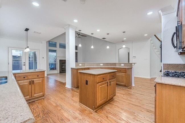 Building Photo - 3829 Bonita Dr