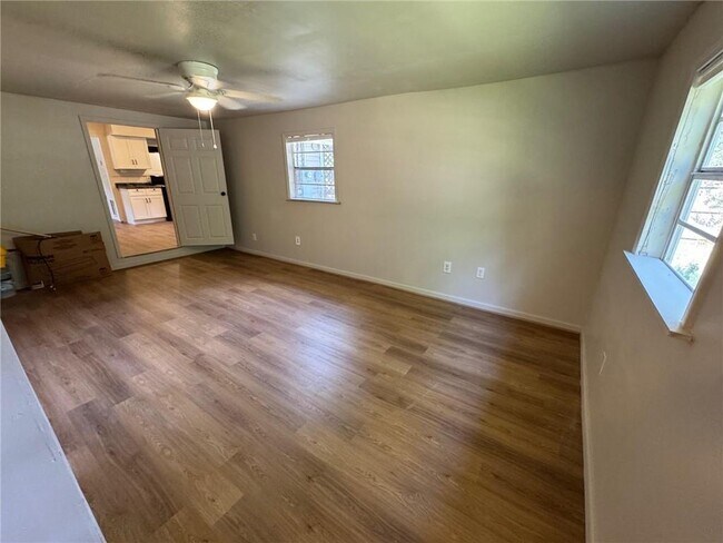 Building Photo - 3701 Martha Ct