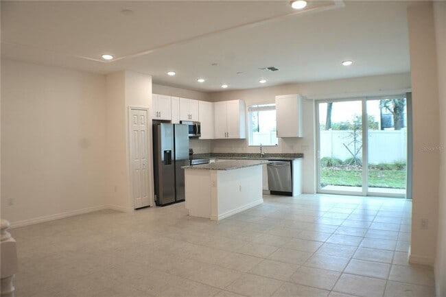 Building Photo - 4378 Sailplane Ct