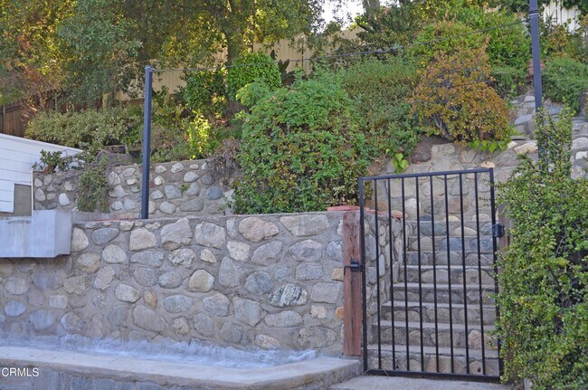 Building Photo - 4541 Alveo Rd