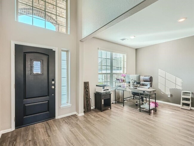 Building Photo - 3735 Lion Creek Ct
