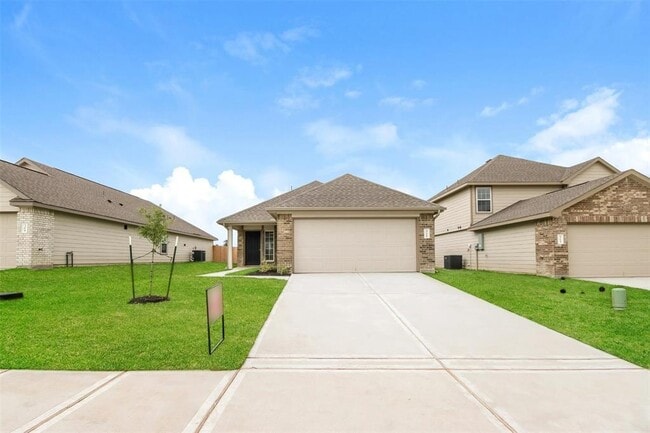 Primary Photo - 311 Pronghorn Dr