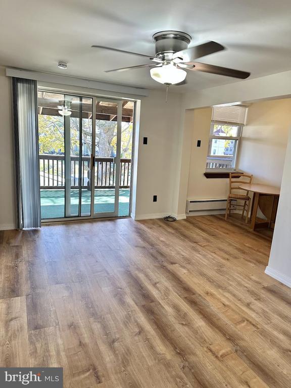 Primary Photo - 7297 Guilford Rd