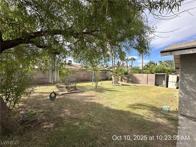 Building Photo - 5817 Sinaloa Ct