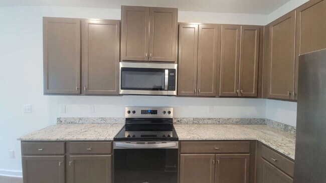 Building Photo - Section 8 Welcome, New Build!!!  "Charming Huntsville Home: 3-Bedroom, 2.5-Bath Gem with Granite ...