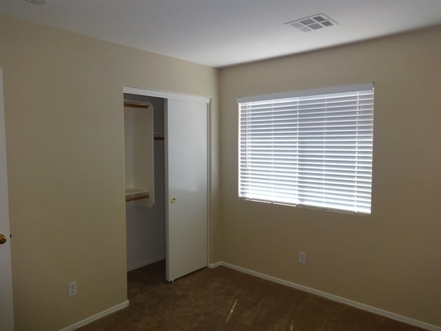 Building Photo - 2057 S 155th Dr