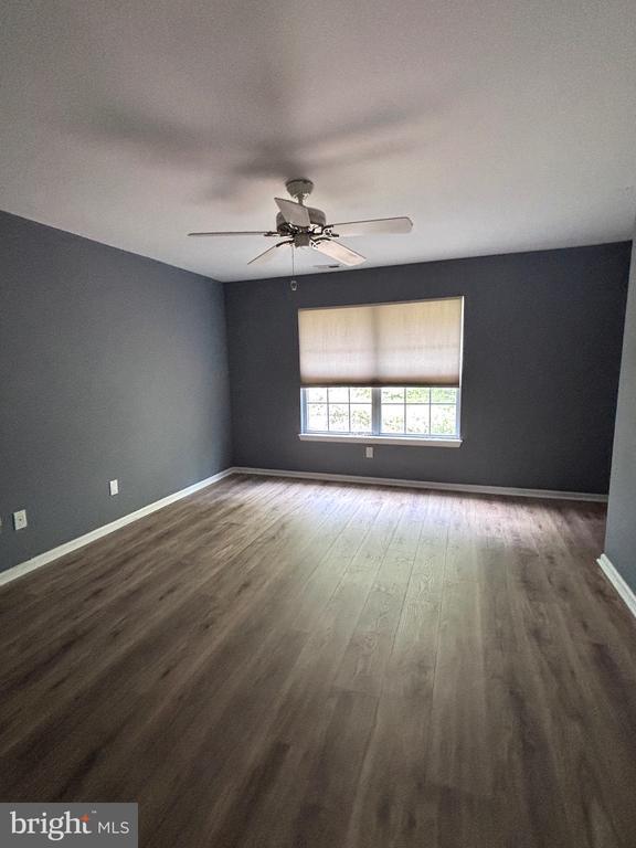 Building Photo - 7708B Normandy Dr