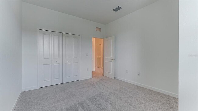 Building Photo - 15235 Sunny Day Dr