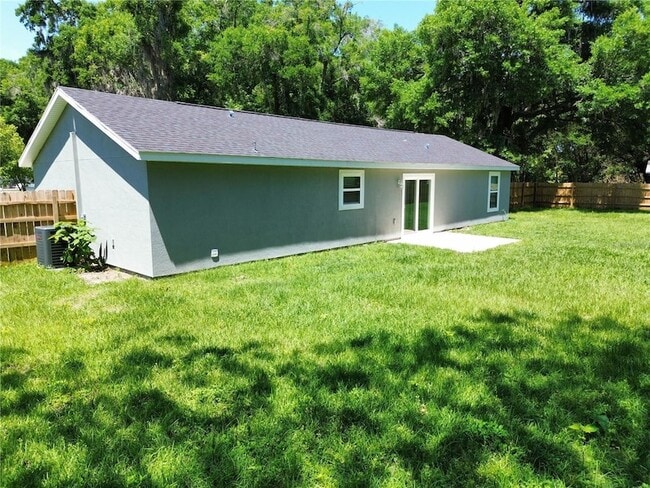 Building Photo - 1781 NE 6th Ave