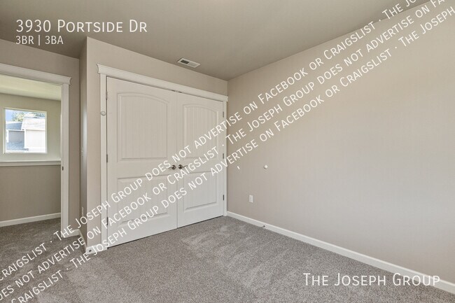 Building Photo - 3930 Portside Dr