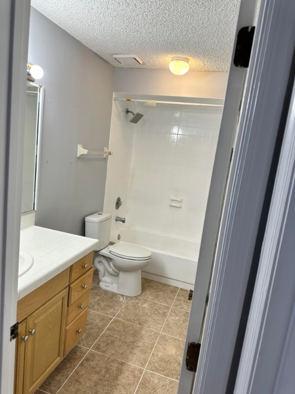 Building Photo - 7404 Woodburn Ct