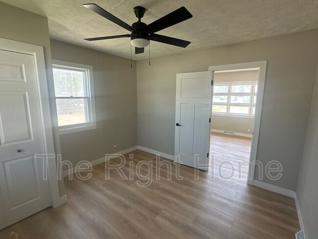 Building Photo - 4525 N 70th St