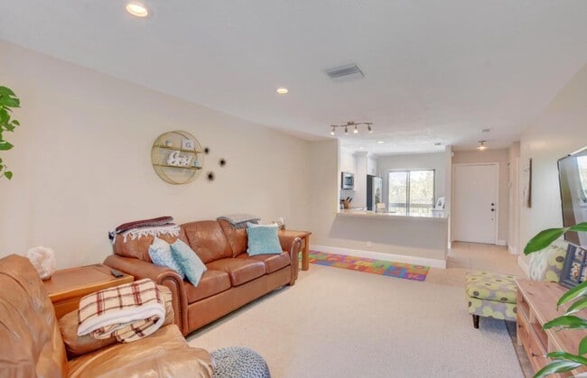 Building Photo - 3220 Frederick Blvd