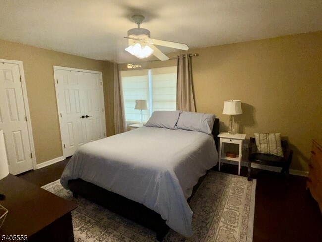 Building Photo - 203 Columbia Common