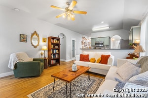 Building Photo - 12031 Mill Pine