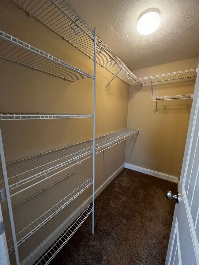 Building Photo - 5537 Connor Dr