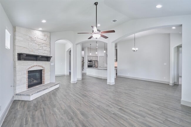 Building Photo - 22348 Misty Woods Ln
