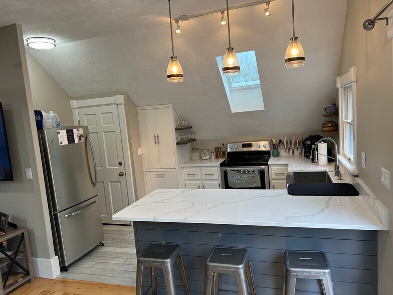 Kitchen - 45 Low St
