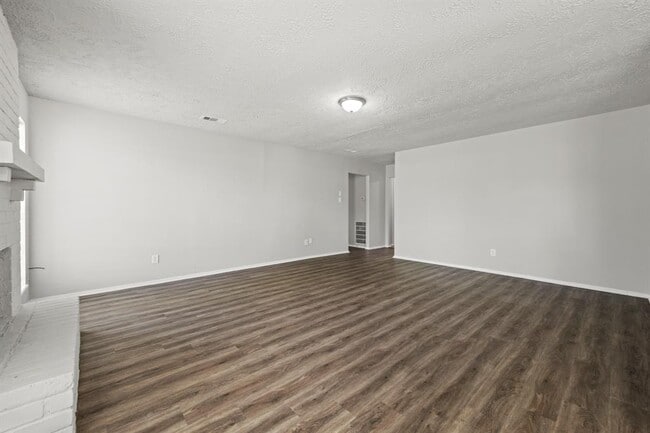 Building Photo - 6450 Bazel Brook Dr