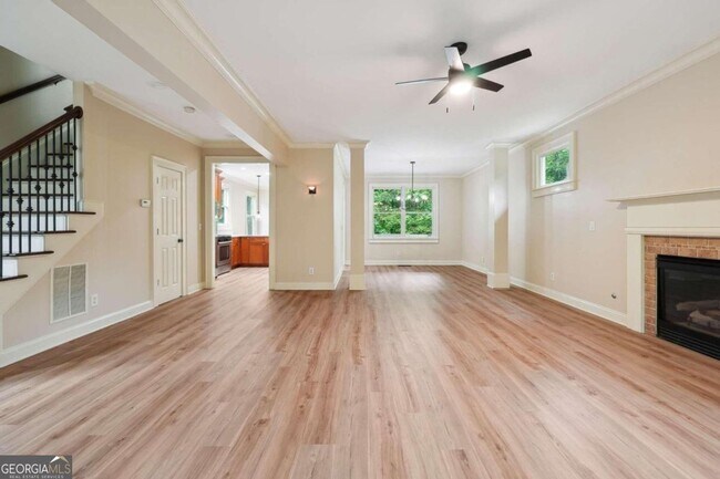 Building Photo - THREE BEDROOM DECATUR GEM WITH ENDLESS POTENTIAL!