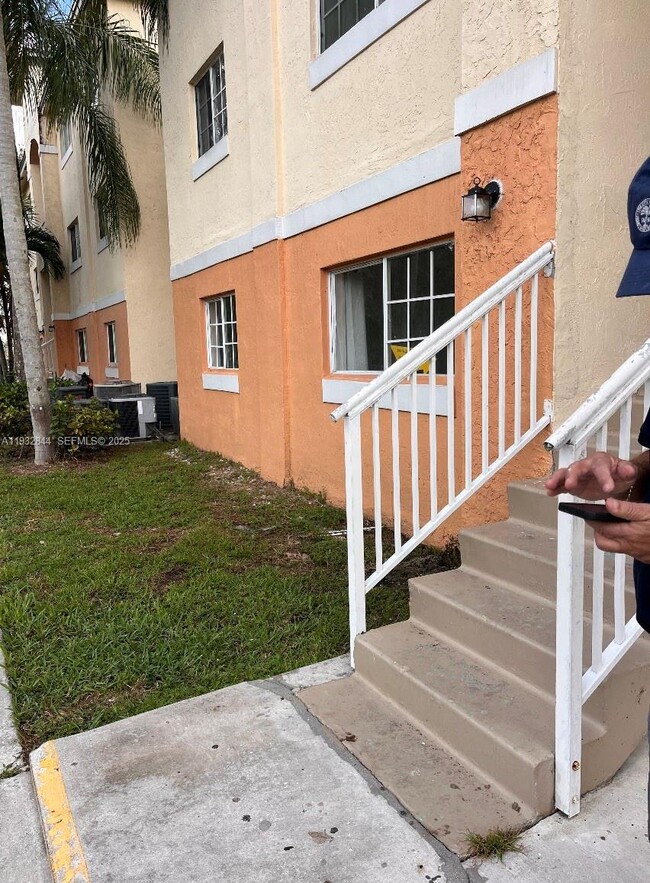 Building Photo - 3680 N 56th Ave