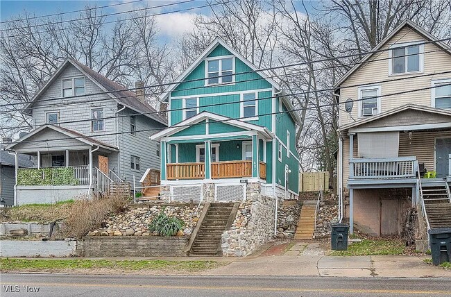 Building Photo - Now Leasing Spacious 4-Bedroom Home in University Park!