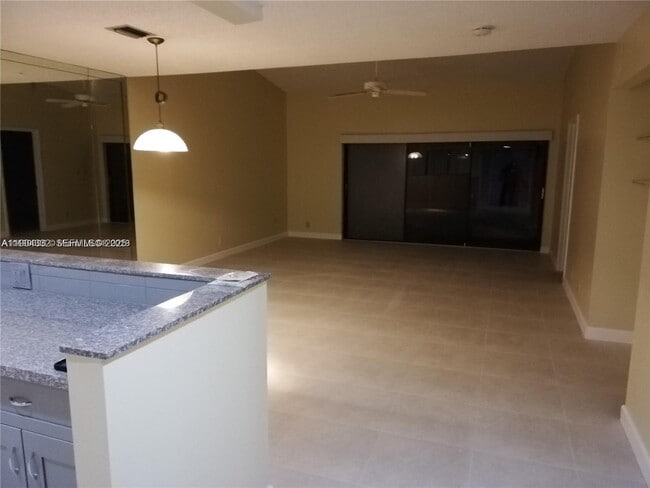 Building Photo - 6985 NW 29th Ln