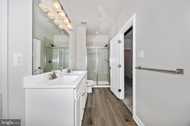 Building Photo - 195 Bel Aire Ln