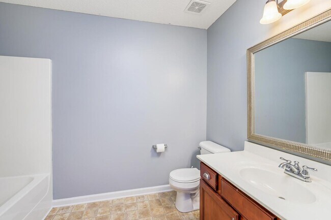 Building Photo - 2267 Yeager Dr