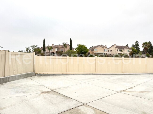 Building Photo - 11597 Trailbrush Point
