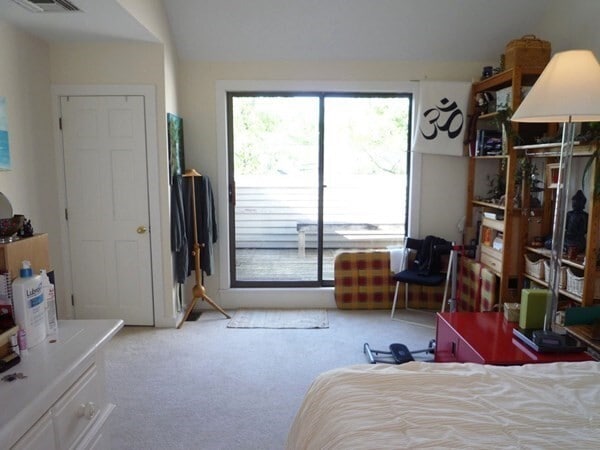 Building Photo - 13 Roberts Rd