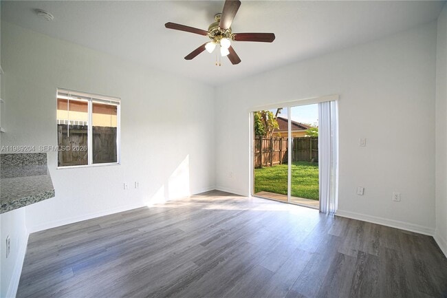 Building Photo - 10270 SW 225th Ln