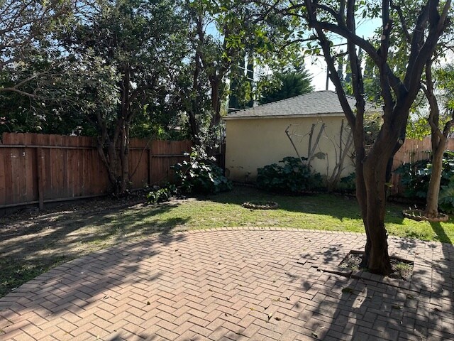 Building Photo - 5368 Crebs Ave