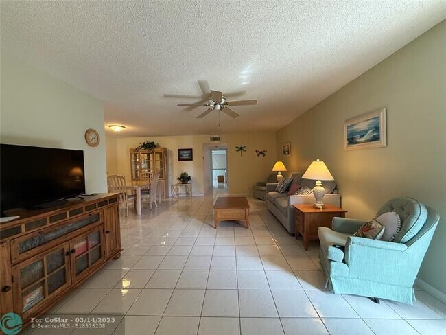 Building Photo - 1397 High Point Way