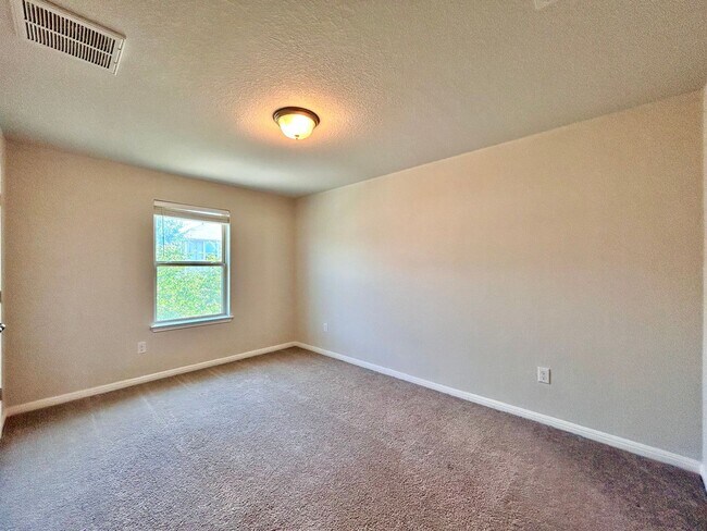 Building Photo - 11909 Mercantile Ln