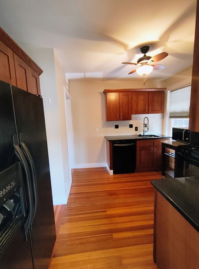Building Photo - ***Providence/Elmhurst – One Bed+ with all...