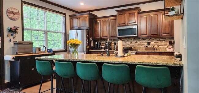 Building Photo - 5583 Julian Pl