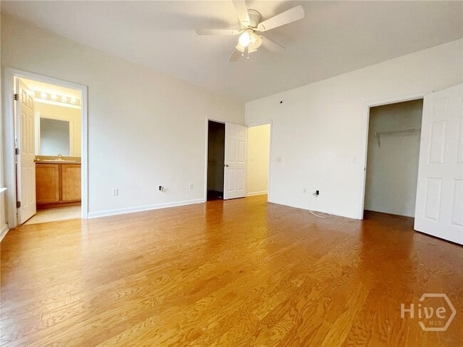 Building Photo - 50 Blue Oak Dr