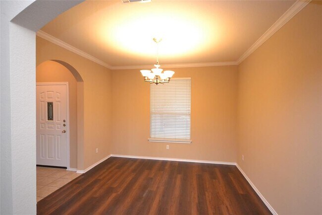 Building Photo - 400 Washington Square Dr