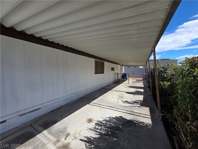 Building Photo - 2916 Gavilan Ln