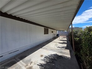 Building Photo - 2916 Gavilan Ln