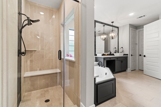 Building Photo - 109 Bronze Peak Ct