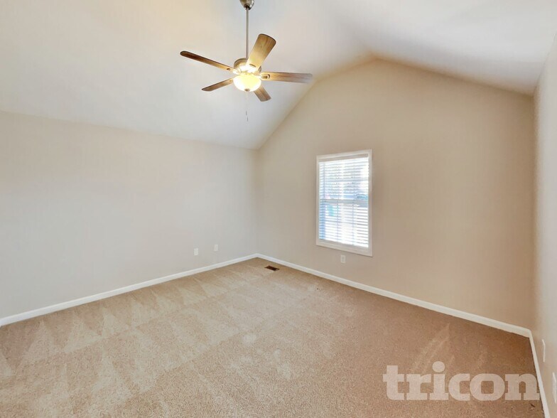 Building Photo - 1721 Stephenson Ln