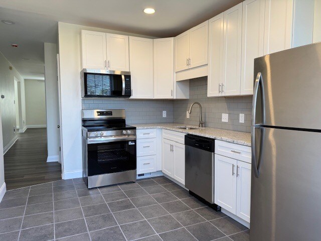 Building Photo - 2315 Park Ave