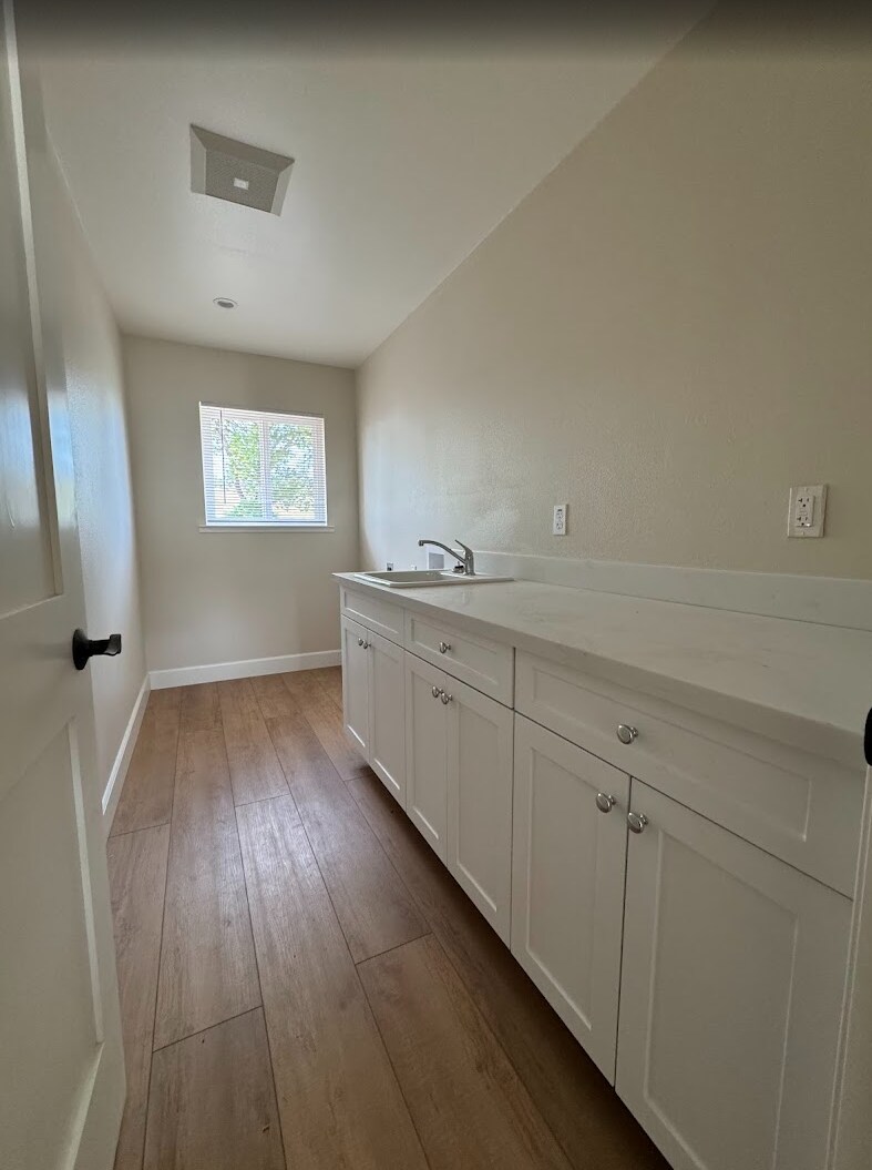 Building Photo - 3729 Cannes Pl