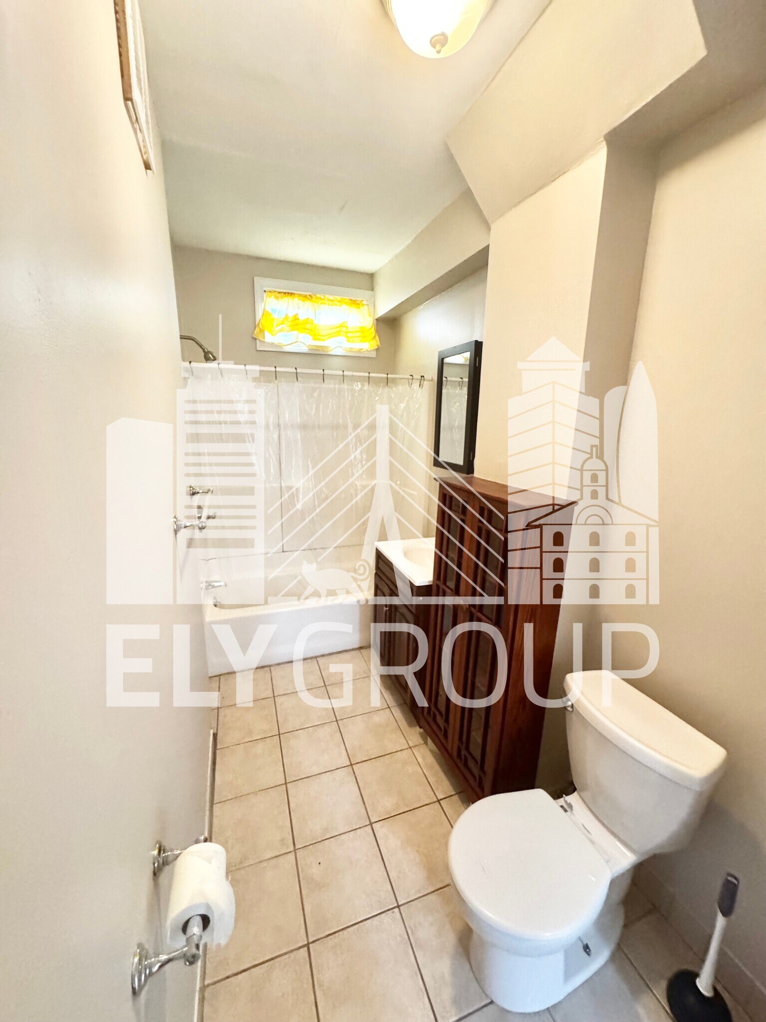 Building Photo - 119 Day St