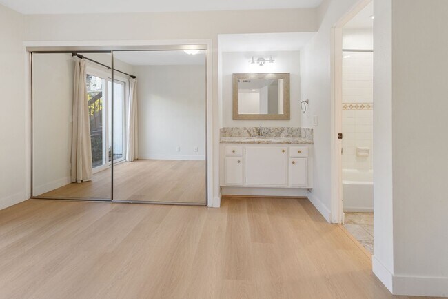 Building Photo - Ocean View Home in Ocean Hills San Clemente